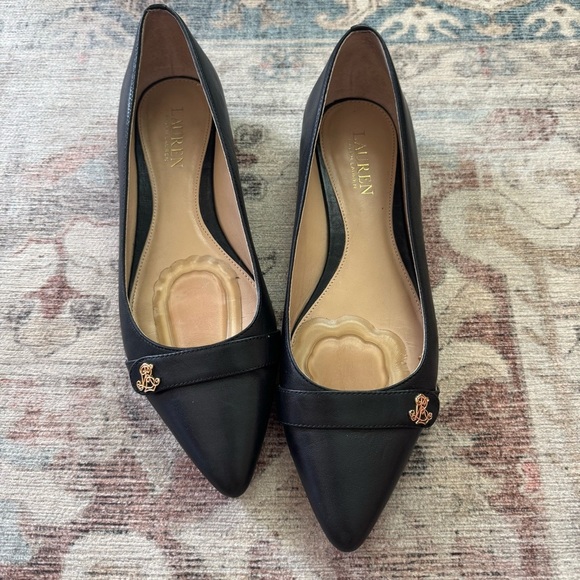 Lauren Ralph Lauren Black Pointed-Toe Flats - Picture 1 of 5